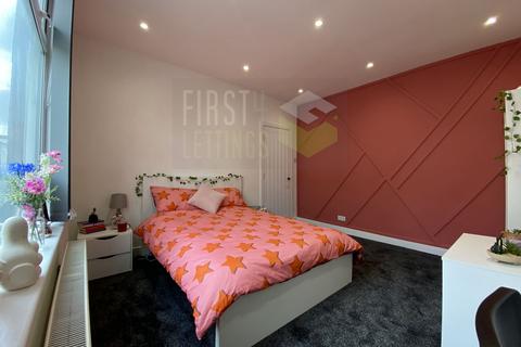 4 bedroom terraced house to rent, Hazel Street, Leicester LE2