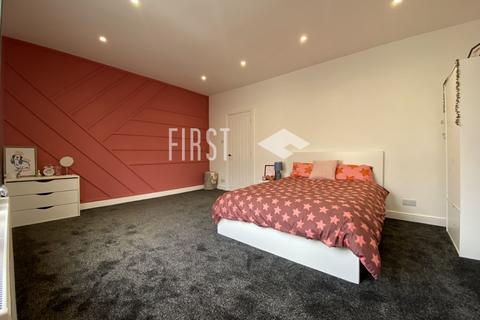 4 bedroom terraced house to rent, Hazel Street, Leicester LE2