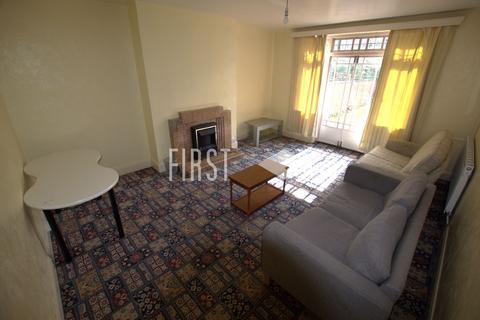 undefined, Victoria Park Road, Leicester LE2