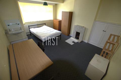undefined, Victoria Park Road, Leicester LE2