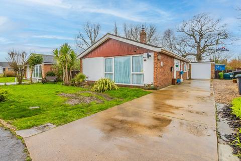 5 bedroom detached bungalow for sale, Bittern Road, Rollesby