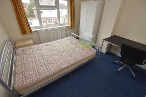 undefined, Gainsborough Road, Leicester LE2