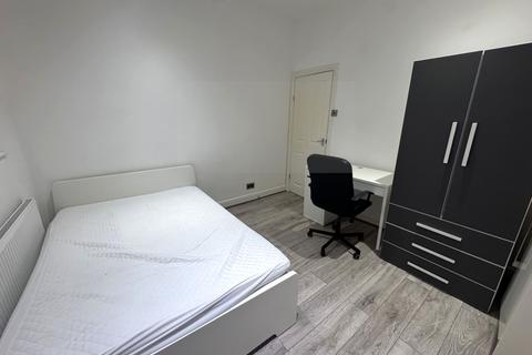 1 bedroom flat to rent, Fleetwood Road, Leicester LE2