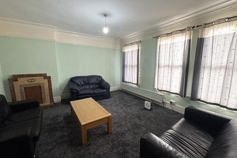 undefined, St. Albans Road, Leicester LE2