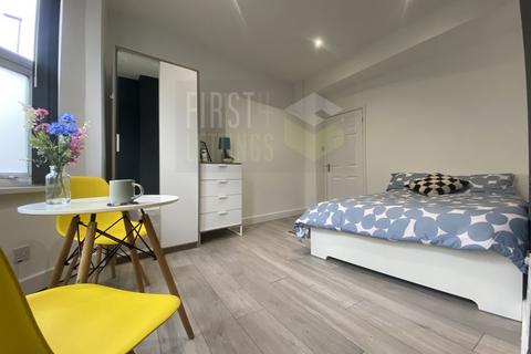 Studio to rent, Aylestone Road, Leicester LE2