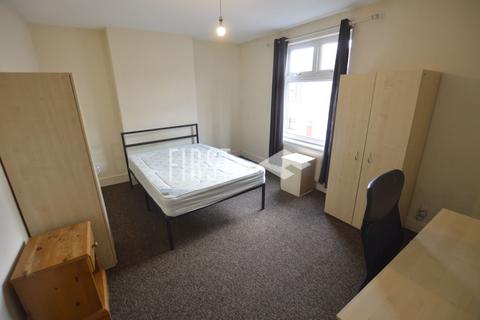 4 bedroom terraced house to rent, Glossop Street, Leicester LE5