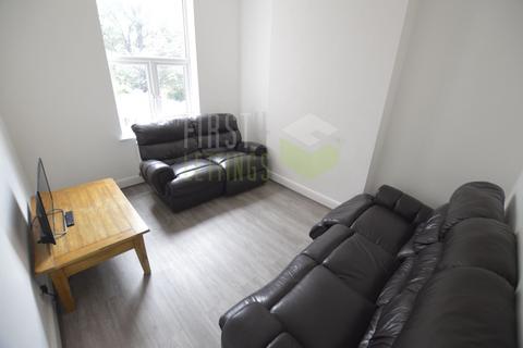 6 bedroom terraced house to rent, Saxby Street, Leicester LE2