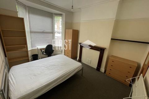 4 bedroom terraced house to rent, Barclay Street, Leicester LE3