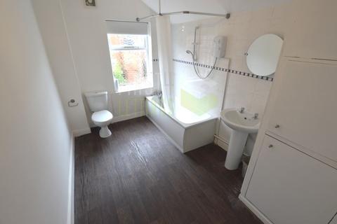 2 bedroom terraced house to rent, Luther Street, Leicester LE3