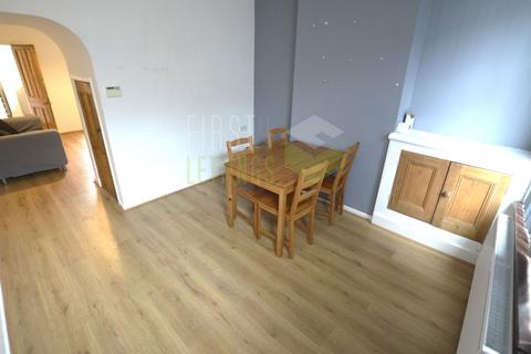 2 bedroom terraced house to rent, Luther Street, Leicester LE3