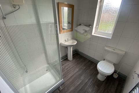 undefined, Gainsborough Road, Leicester LE2