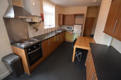 5 bedroom terraced house to rent, Kirby Road, Leicester LE3