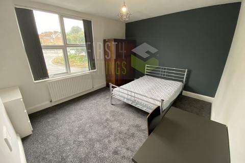 5 bedroom terraced house to rent, Kirby Road, Leicester LE3