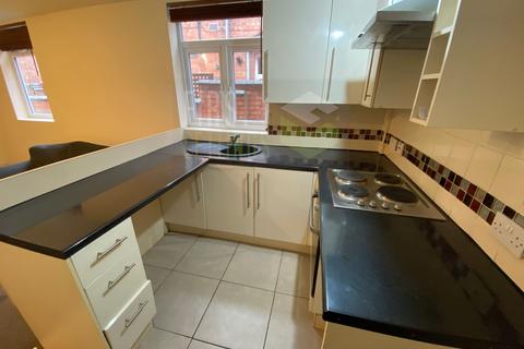 1 bedroom flat to rent, Knighton Fields Road East, Leicester LE2