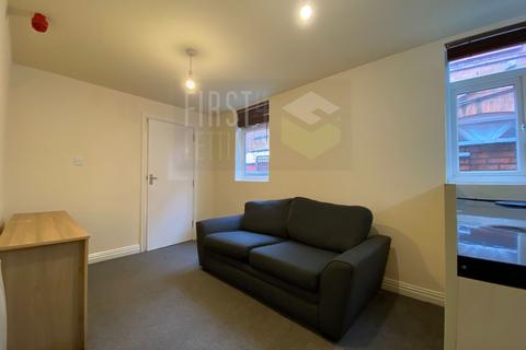 1 bedroom flat to rent, Knighton Fields Road East, Leicester LE2