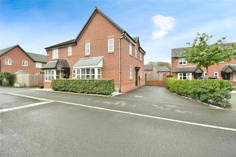 3 bedroom semi-detached house for sale - Peak Forest Close, Hyde, Greater Manchester, SK14