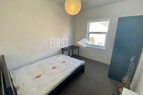 undefined, Avon Street, Leicester LE2