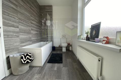 2 bedroom flat to rent, Lord Byron Street, Leicester LE2