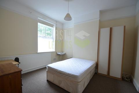 6 bedroom terraced house to rent - Hobart Street, Leicester LE2
