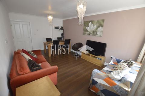 4 bedroom terraced house to rent, Clifton Road, Leicester LE2