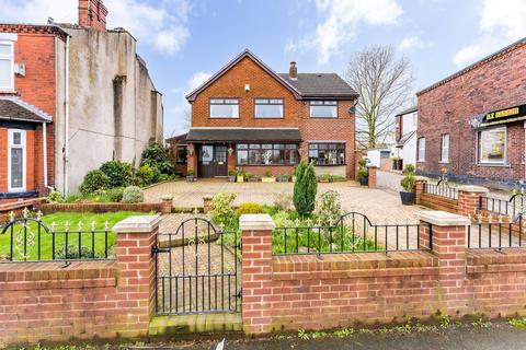 4 bedroom detached house for sale, Wigan Road, Ashton-In-Makerfield, WN4