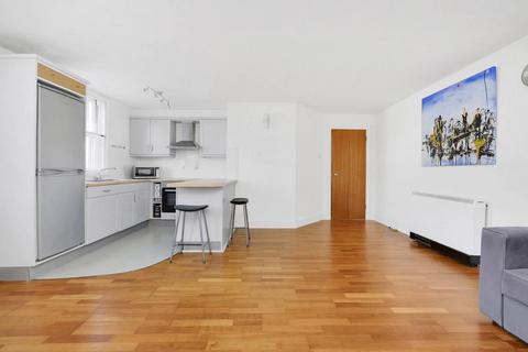 11 Hanover Place, London, E3 4QD