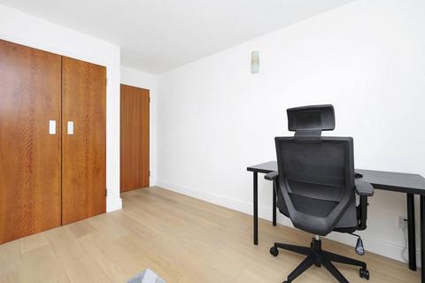 11 Hanover Place, London, E3 4QD