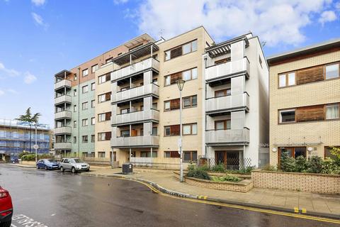 2 bedroom flat for sale, 8 Trevithick Way, London E3
