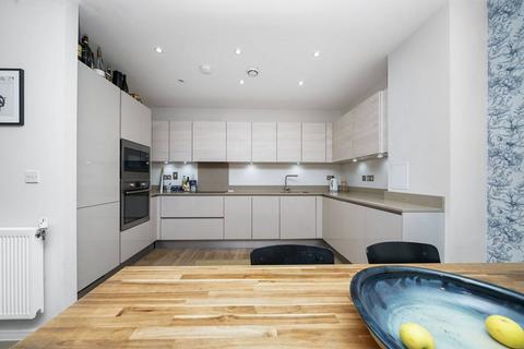 1 bedroom flat for sale - London E3