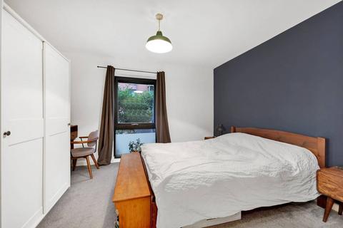 1 bedroom flat for sale - 11 Ordell Road, London E3