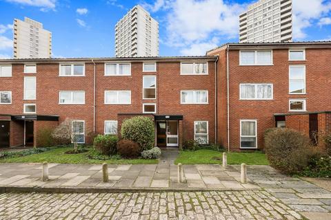 9 Regent Square, London, E3 3HQ