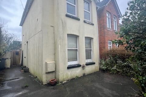 1 bedroom flat to rent - Malmesbury Park Road, Bournemouth BH8