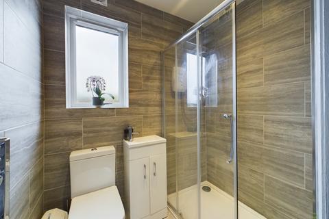 107 Hurst Road, Erith, DA8 3EW