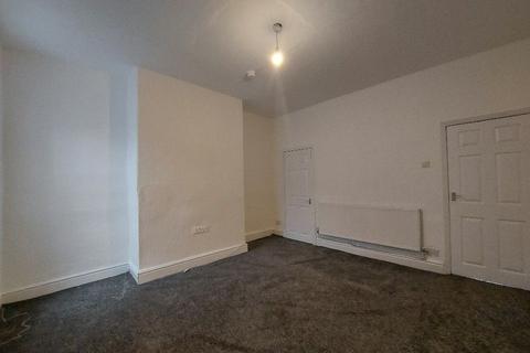 2 bedroom terraced house to rent, Poplar Street, Nelson BB9