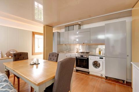 2 bedroom apartment for sale, Ellerdale Road, Hampstead Village