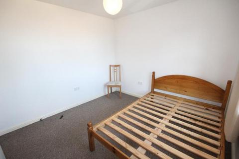 1 bedroom flat to rent, Noble Court, Slough
