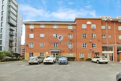 1 bedroom flat to rent, Noble Court, Slough