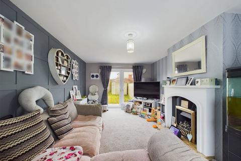 3 bedroom terraced house for sale, 76 Helredale Road, Whitby