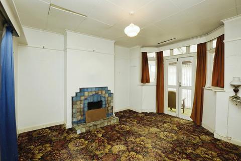 47 Central Avenue, Northampton, NN2 8EA