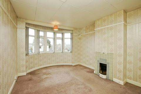 47 Central Avenue, Northampton, NN2 8EA