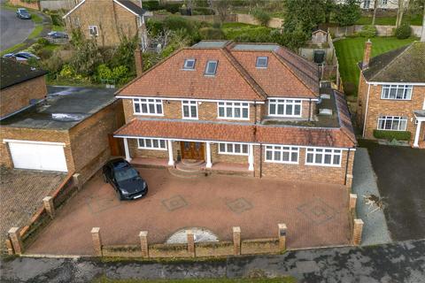 6 bedroom detached house for sale, Daws Lea, High Wycombe, HP11