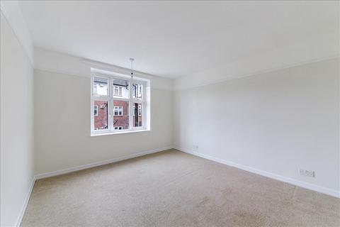 2 bedroom flat to rent, Dorchester Court, Leigham Court Road, London, SW16