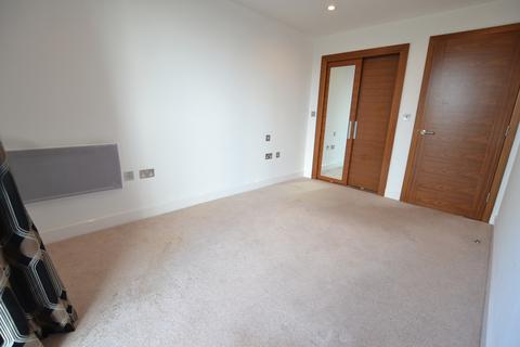 1 bedroom flat to rent - The Hayes, City Centre, Cardiff. CF10 1BF