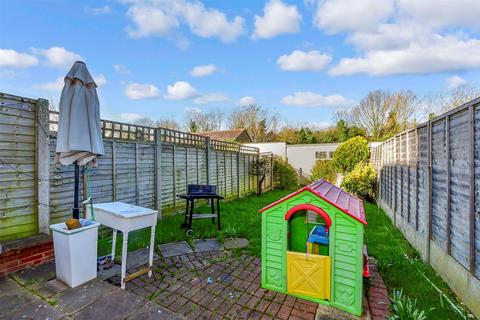 2 bedroom terraced house for sale, Uplands Road, Woodford Green, Essex