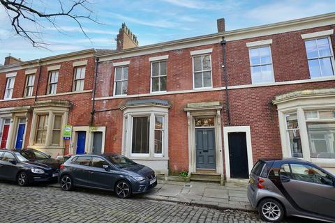 5 bedroom terraced house for sale, Bairstow Street, Preston PR1