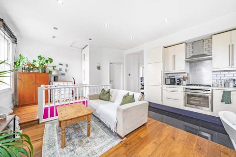 2 bedroom flat for sale, Montrell Road, Streatham