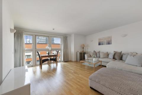 undefined, New Providence Wharf, Fairmont Avenue, E14