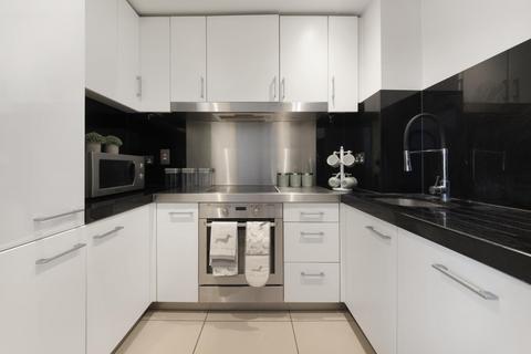undefined, New Providence Wharf, Fairmont Avenue, E14