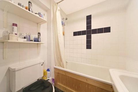 102 Dalling Road, London, W6 0JA
