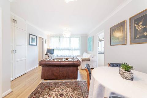 1 bedroom flat for sale, Camden Road, Camden, London, NW1